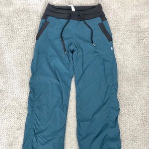 Lululemon pants!